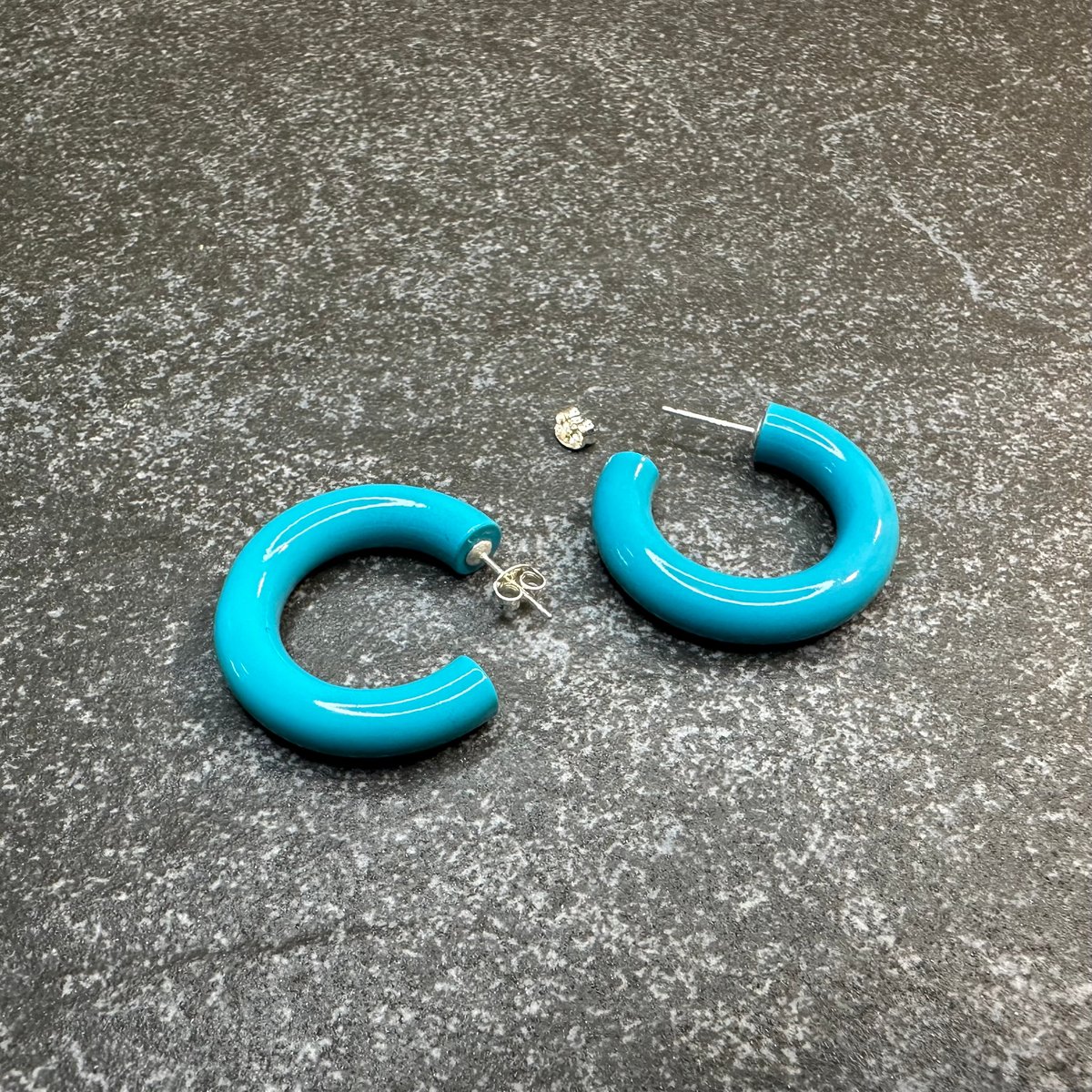【関税込み】eliou ブルー Cora ピアス ブルーオパール ピアス | Coral days