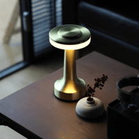 alit：FARO LEDメタルムードテーブルランプ