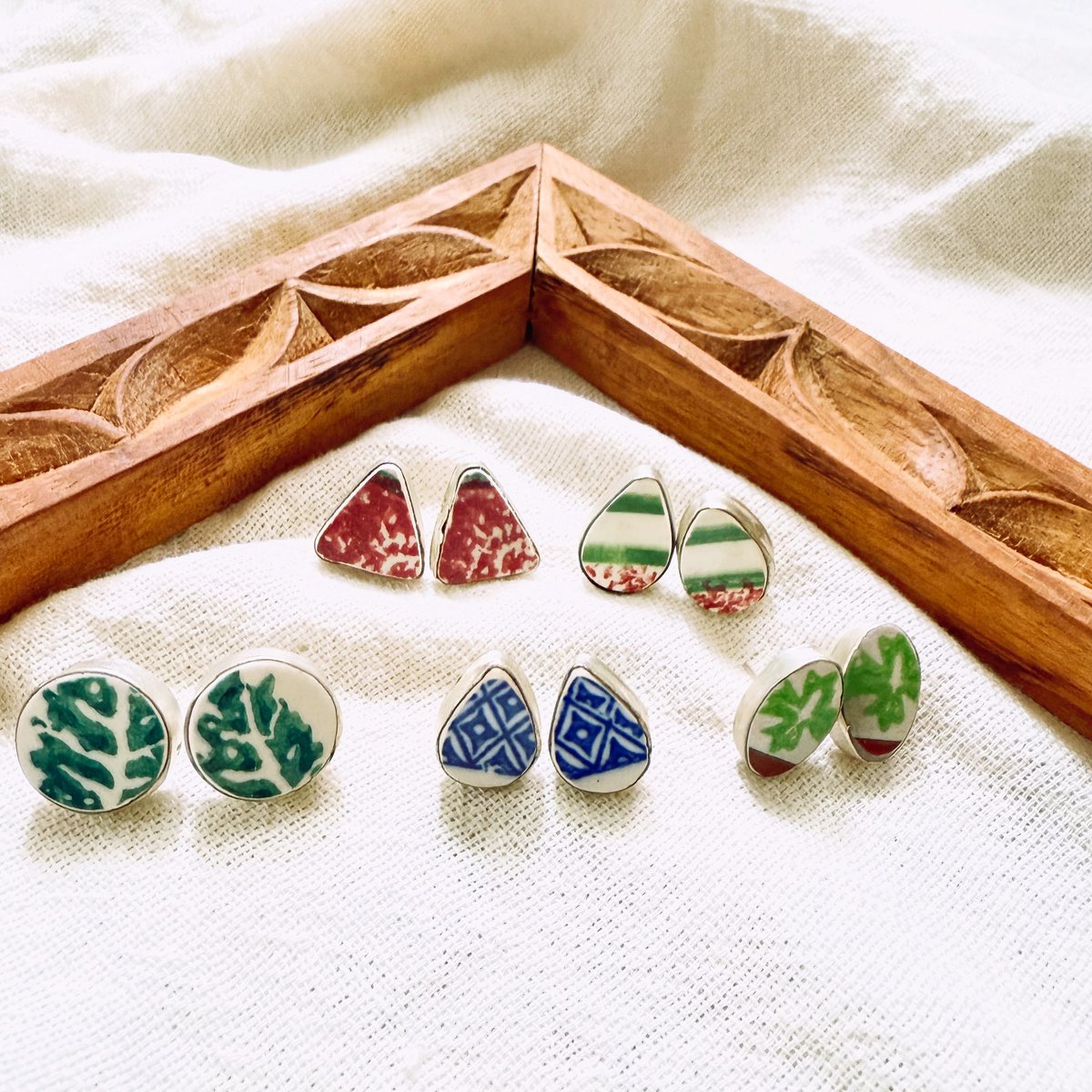 オカッパラバー ピアス リング 刺繍 陶器 オカッパラバー ピアス リング 刺繍 陶器