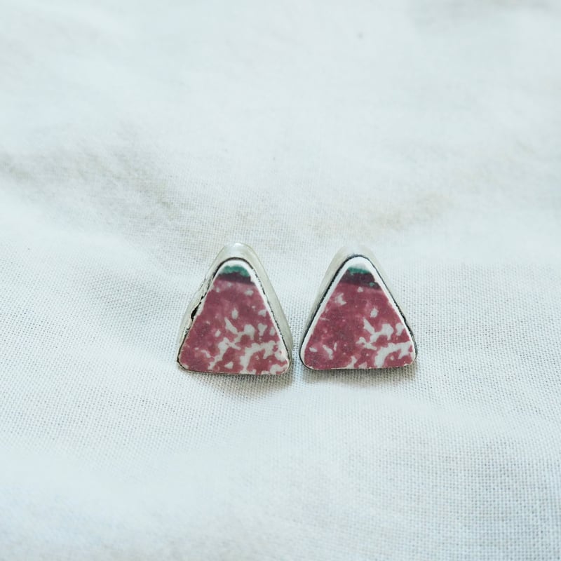 ケニア・ラム島 リサイクル発掘陶器ピアス ドットピアス | MauWa Circle