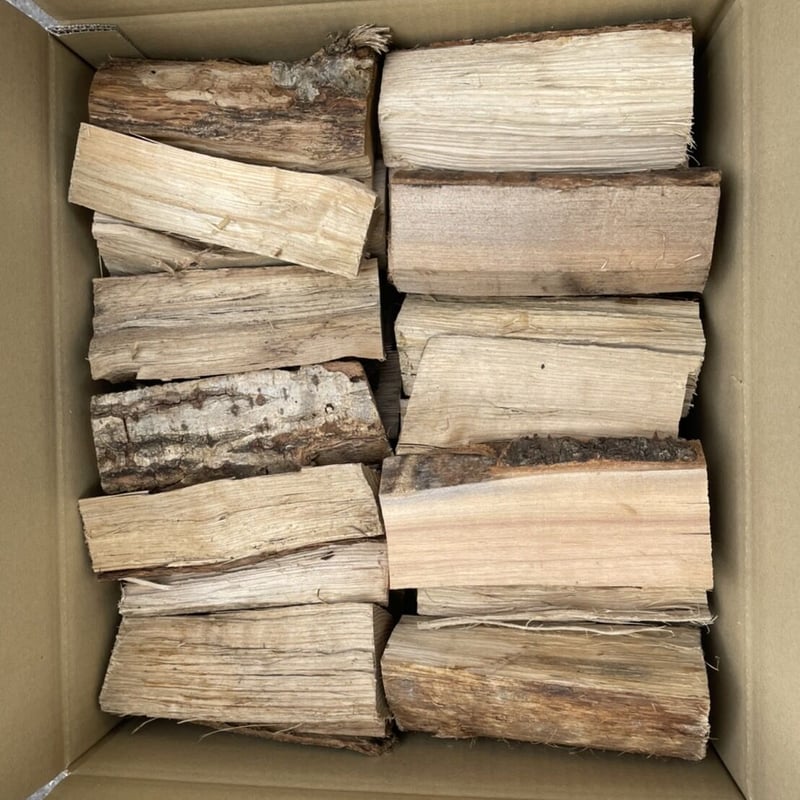 半切り加工品】18㎝ 25kg 広葉樹ミックス キャンプ 薪ストーブ | 薪の 