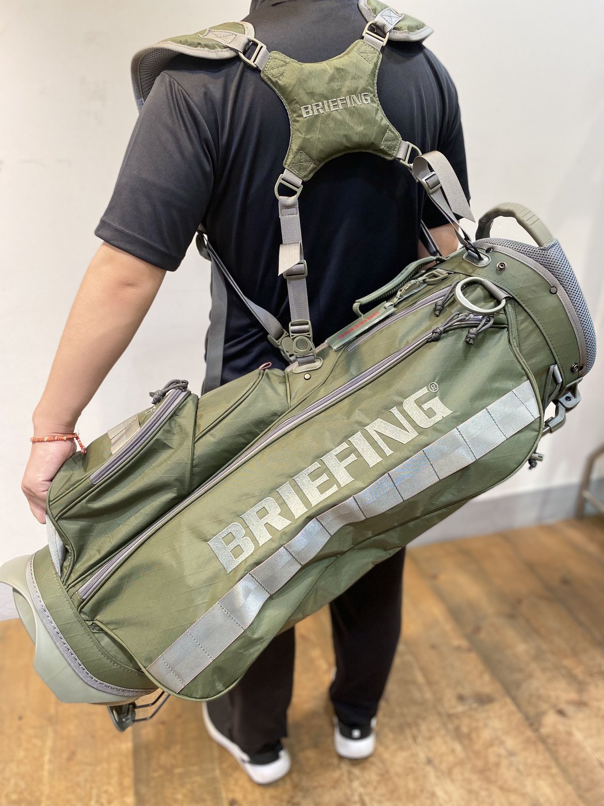 BRIEFING/CR-4 #02 XP WOLF GRAY スタンドキャディバッグ | NO BRIEFING/CR-4 #02 XP WOLF GRAY スタンドキャディバッグ | NO