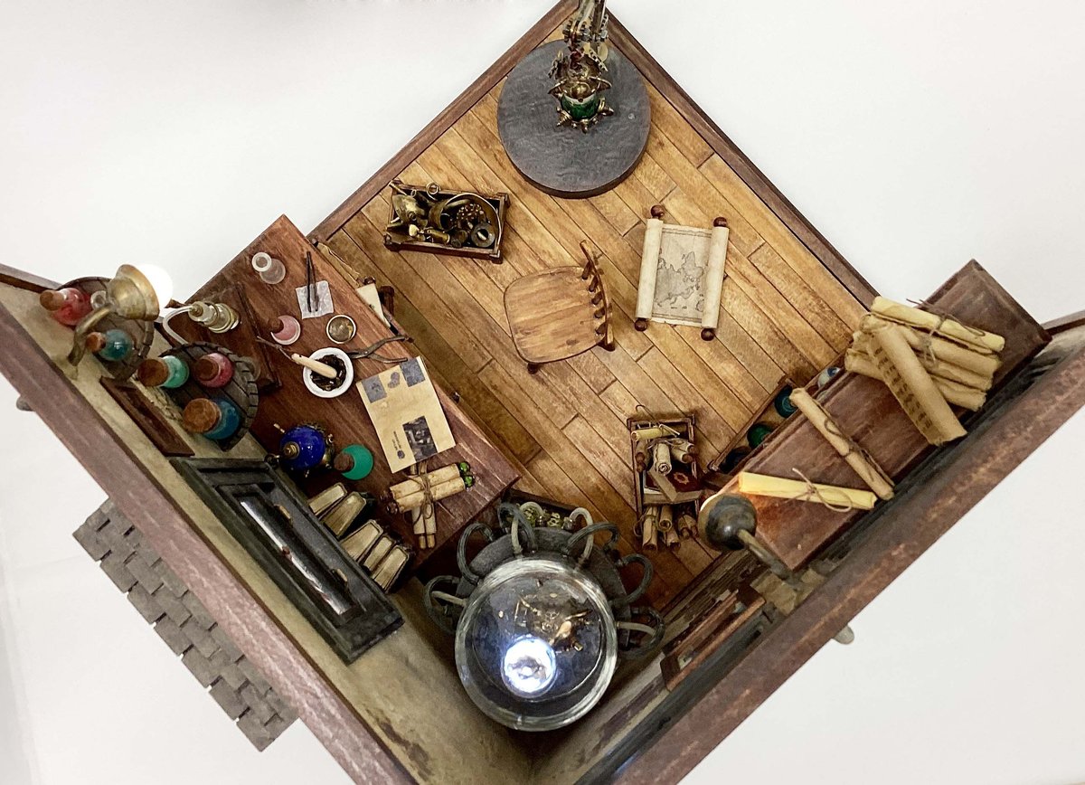 ドールハウス『異世界博士のラボ(mini)』(受注作品)/春木弘 ドールハウス『異世界博士のラボ(mini)』(受注作品)/春木弘