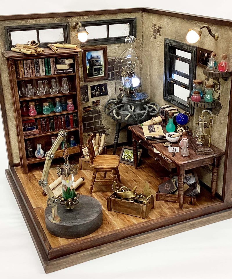 ドールハウス『異世界博士のラボ(mini)』(受注作品)/春木弘 ドールハウス『異世界博士のラボ(mini)』(受注作品)/春木弘