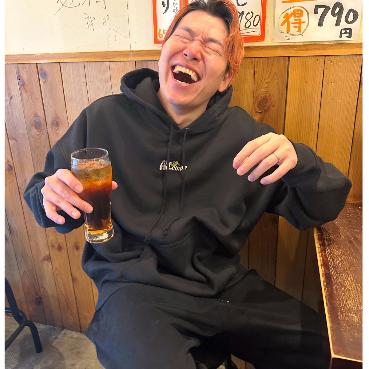 LEMONeD ビッグシルエットパーカー/YELLOW HEART（ブラック） LEMONeD ビッグシルエットパーカー/YELLOW HEART（ブラック