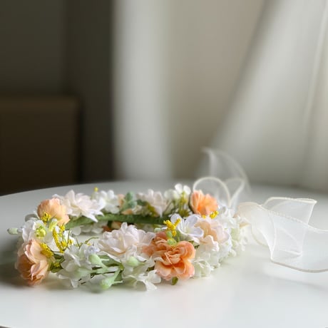 white × orange おこさま用花かんむり