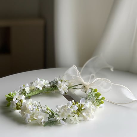 white × green おこさま用花かんむり