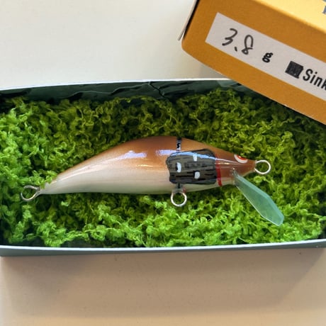 ハンドメイドルアー | STORES