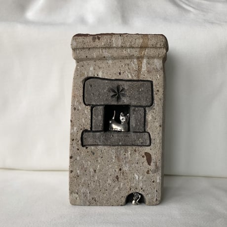 石の置物 | STORES