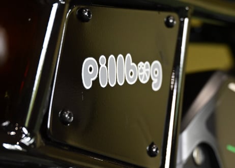 PILLBUG SOLID BLACK