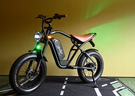 KOHOLA 特定小型モデル