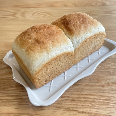 100%米粉の食パン