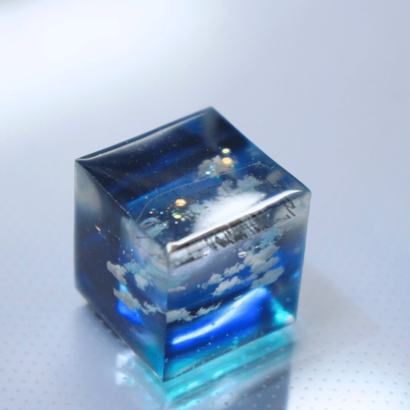 星浮かぶ深青空』 キューブオブジェ 観賞用 | 蒼空屋−レジン雑貨−