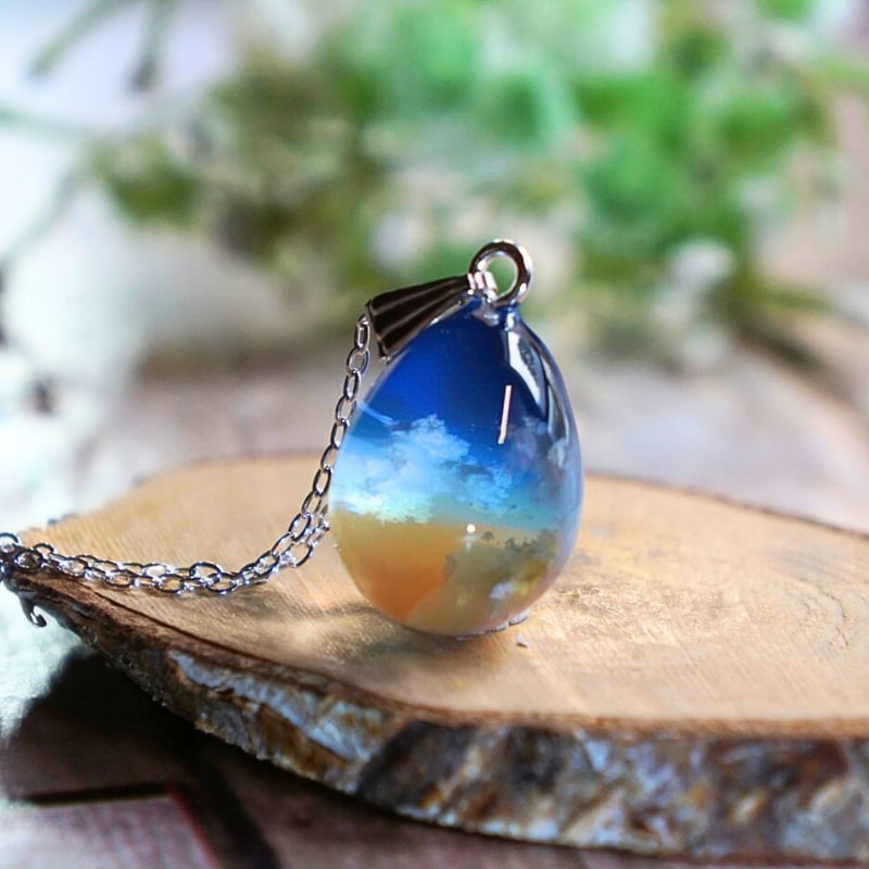 ふんわりとした陽が落ちゆく空（mini）』 たまごネックレス | 蒼空屋