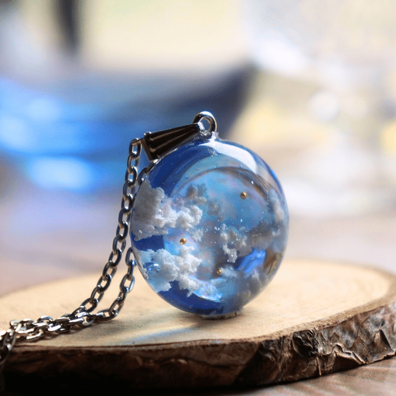 ウッドレジン ネックレス　空のおなか屋 水彩の空』 円ネックレス | 蒼空屋−レジン雑貨−