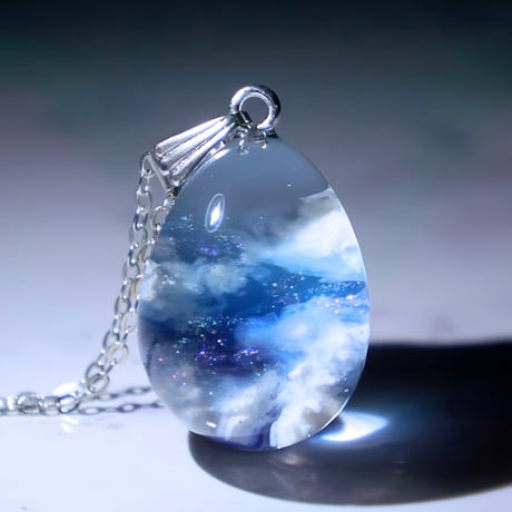 雲レジン 梅雨の雨上がり 空たまご 紐ペンダント ネックレス 雲レジン☆梅雨の雨上がり☆空たまご7☆オススメの紐ペンダント