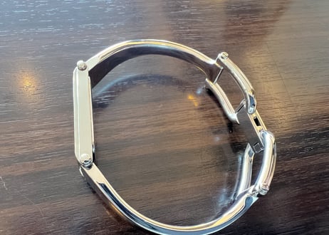 USED GUCCI 1500L 中古整備済みグッチ腕時計(ムーブメント新品)