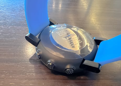 SUUNTO(スント)CORE BLUE CRUSH新品
