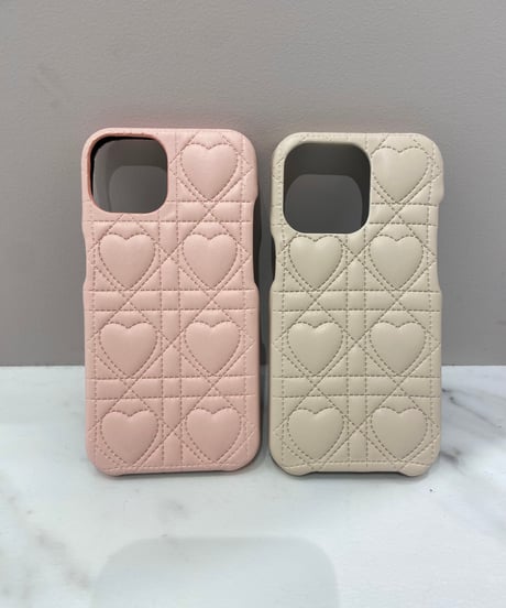 ハートキルティングiphoneケース