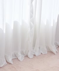 タッセル付きフリルカーテン