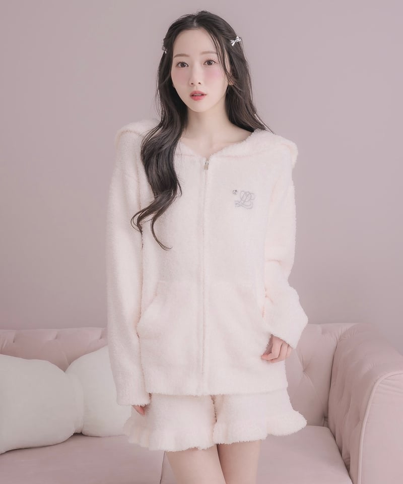 ★新品★Rene★パール ニット ショートパンツ★36★ホワイト★ フリルニットショートパンツ | LARME de LAPIN（ラルムドラパン）