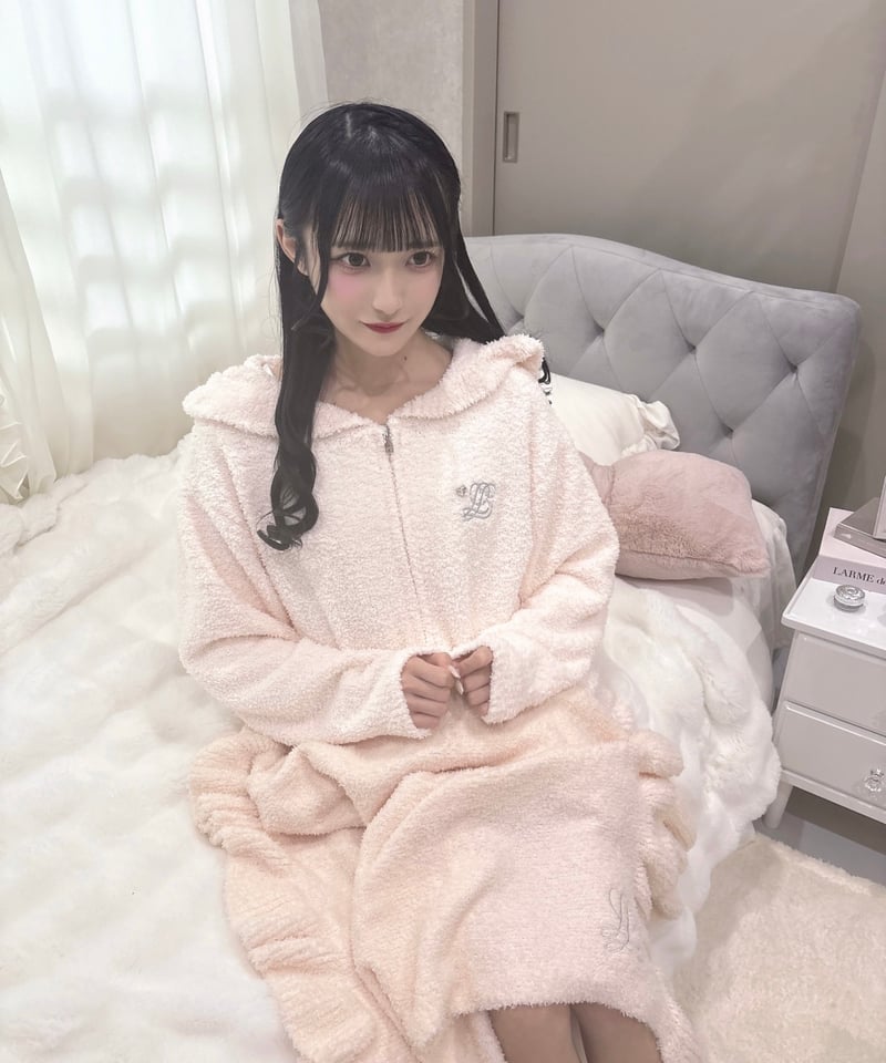 フリルフード付きニットパーカー | LARME de LAPIN（ラルムドラパン）