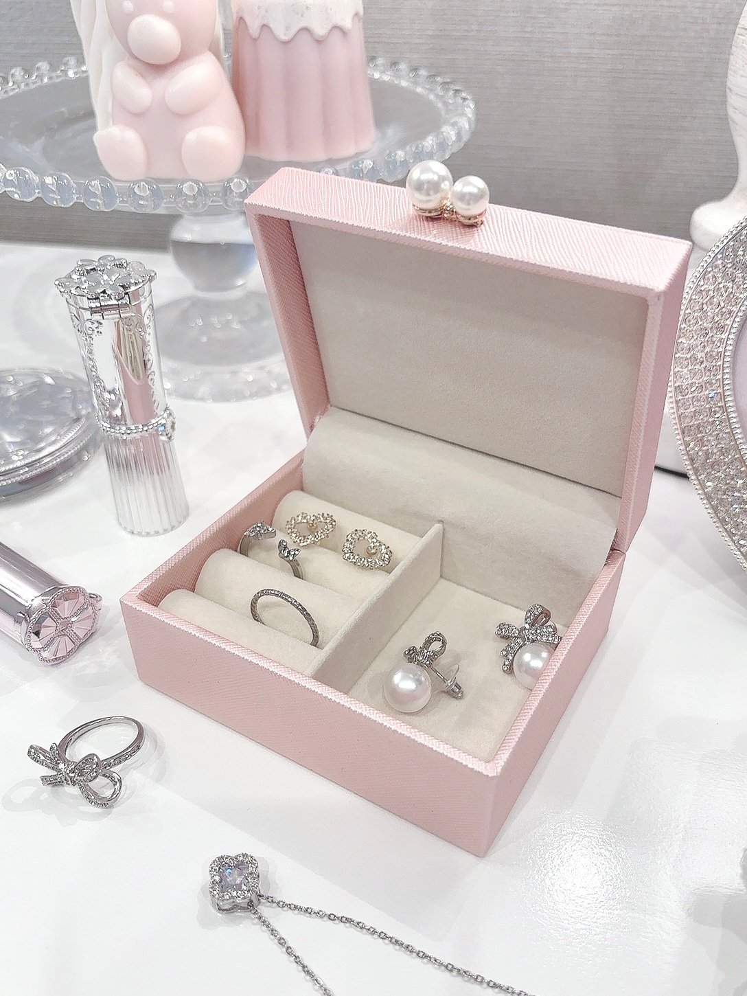 アンティークジュエリーボックス 薔薇 パール ゴールド ベロアピンク 花② アンティークジュエリーボックス 薔薇 パール ゴールド ベロア