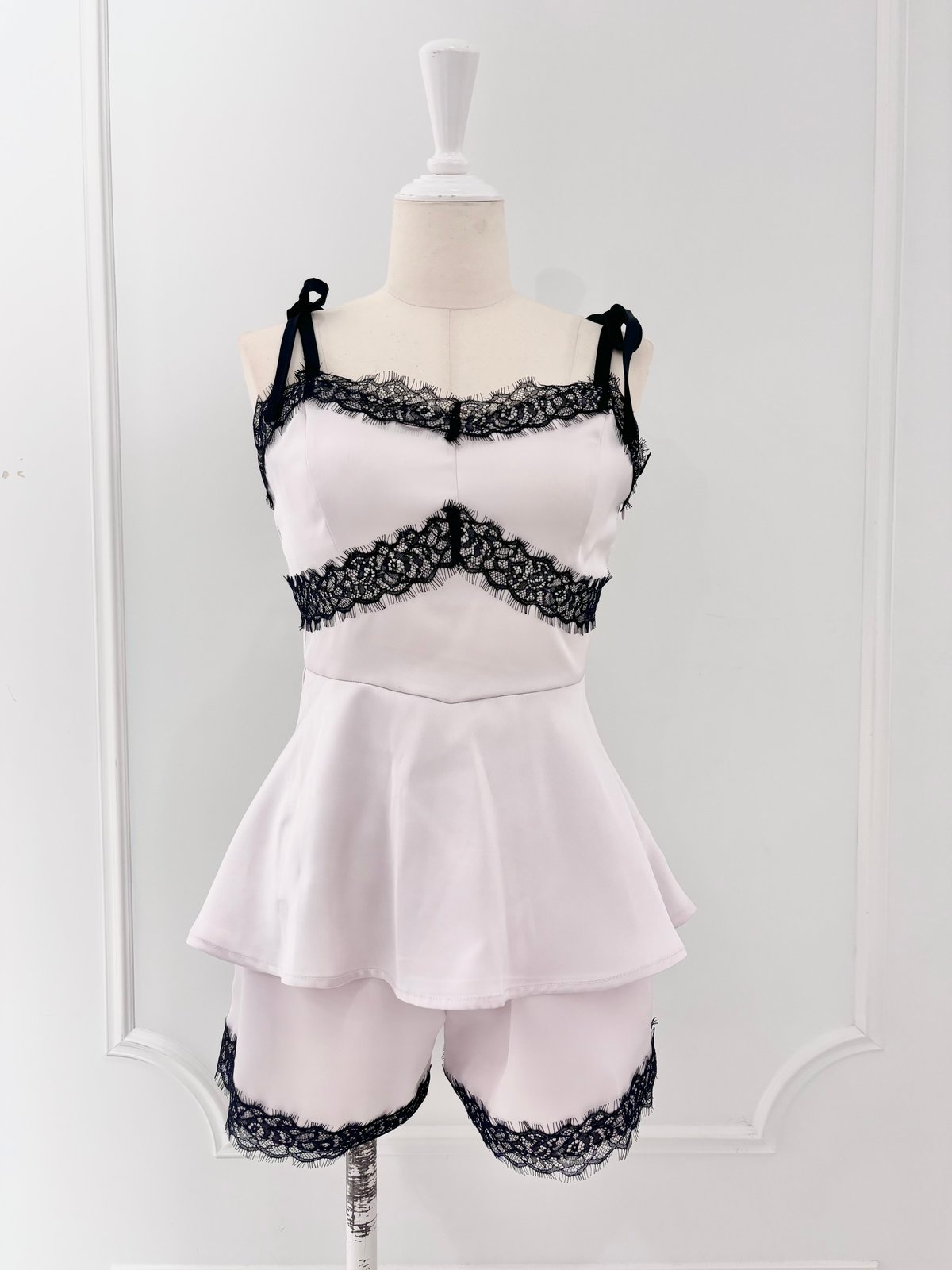 カップ付きリボンレースキャミセット | LARME de LAPIN（ラルムドラパン）