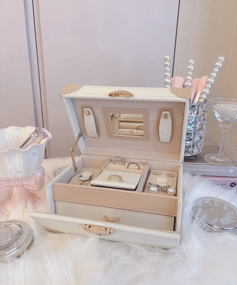 【ジュエリーBOX4点まとめ】ポメラート、ブシュロン他ジュエリーケース ボックス ジュエリーBOX4点まとめ】ポメラート、ブシュロン他ジュエリー