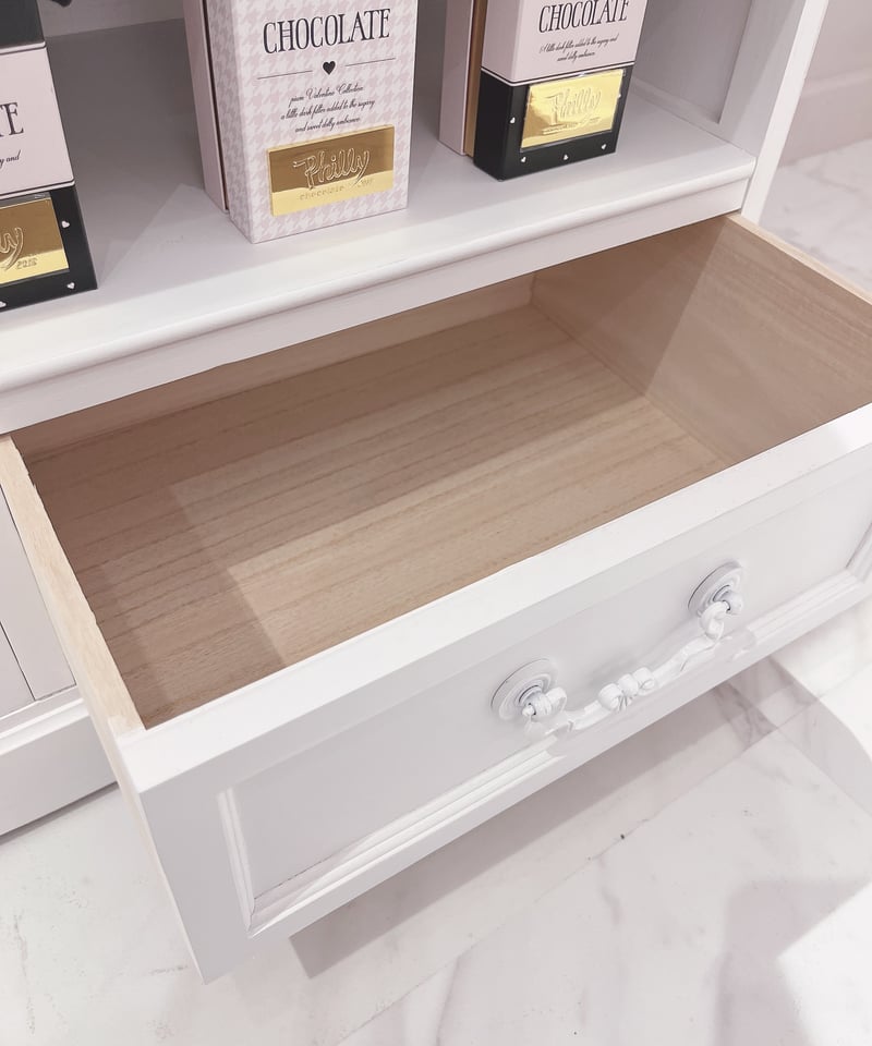 送料無料】アンティーク調ホワイトテレビボード | LARME de LAPIN