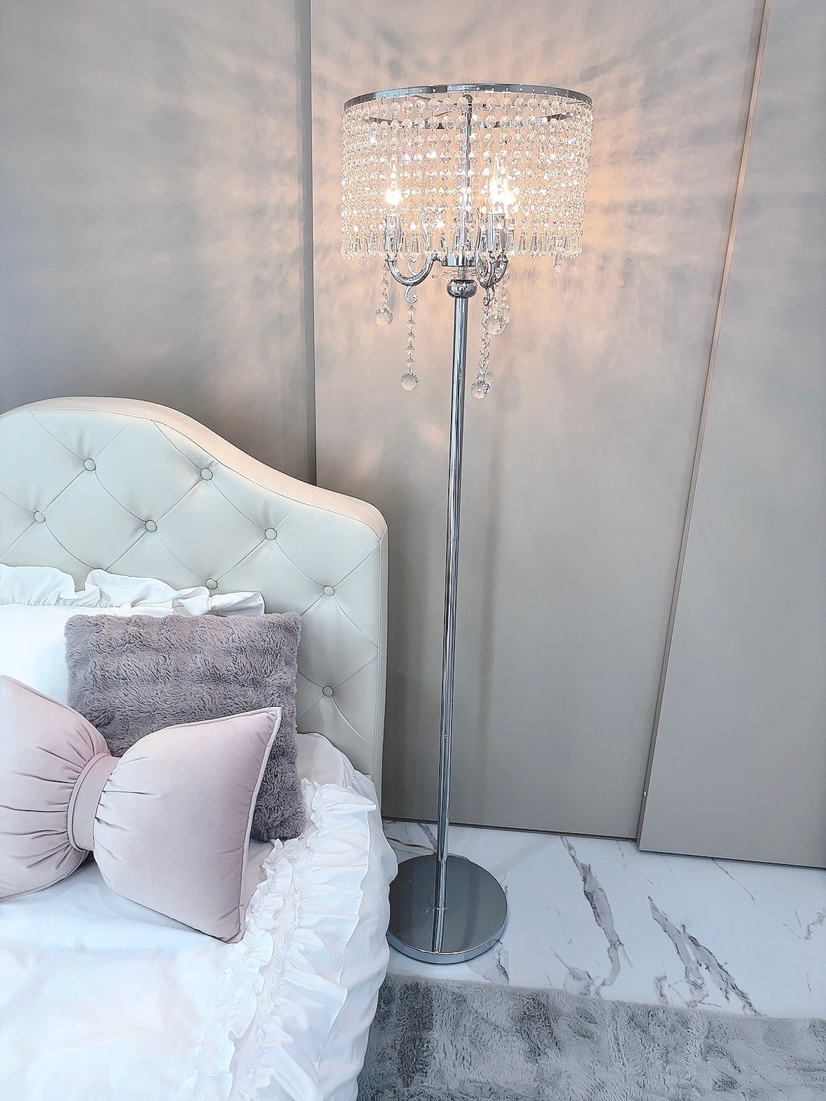 ティアドロップフロアランプ | LARME de LAPIN（ラルムドラパン）