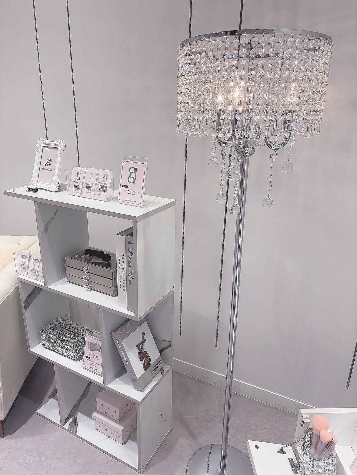 イタリア製ティアドロップ・フロアランプ fit=scale-down,w=1200