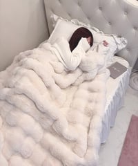 ぽこぽこラビットブランケット