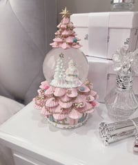 ピンクツリースノードーム