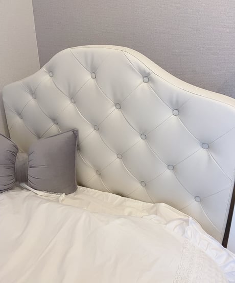 【送料無料】キルティングレザーベッド