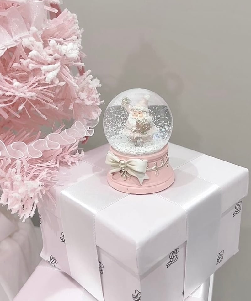 ルクルーゼ 2017年スノードーム ピンク LE CREUSET ルクルーゼ スノードーム 2017 ピンク ホワイト