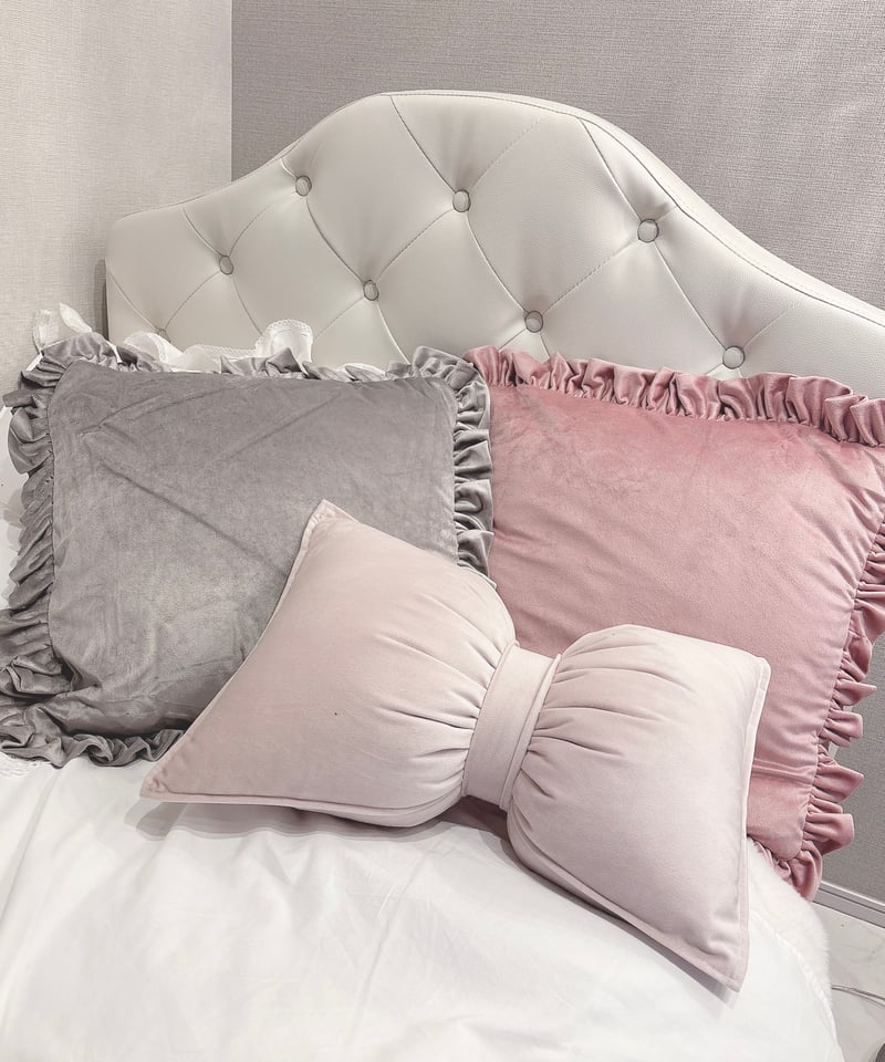 プリンセスフリルクッション | LARME de LAPIN（ラルムドラパン）