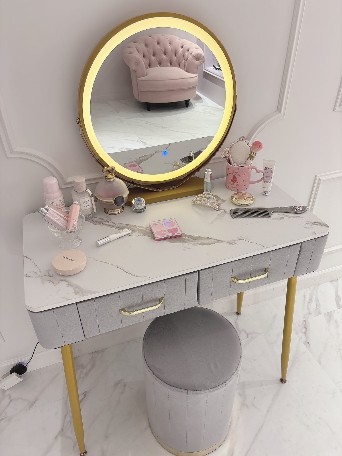 急募】 大理石調ドレッサー