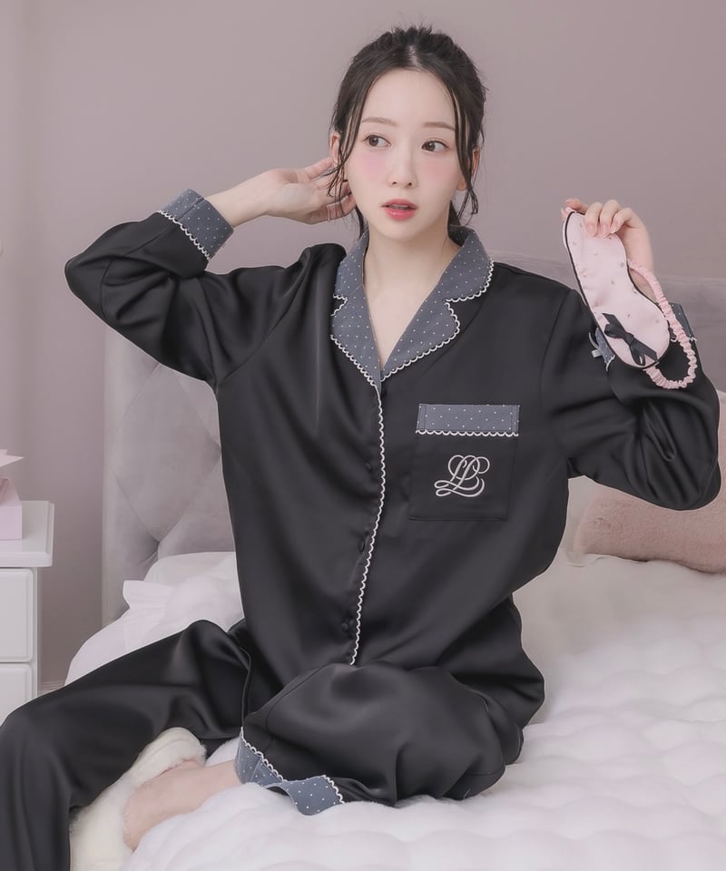 ドットチュールサテンパジャマ | LARME de LAPIN（ラルムドラパン）