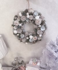 ホワイトブルークリスマスリース