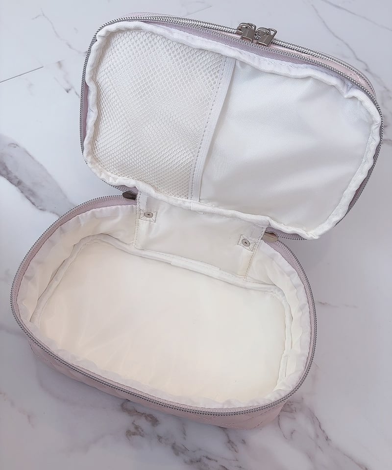 キルティングロゴポーチ | LARME de LAPIN（ラルムドラパン）