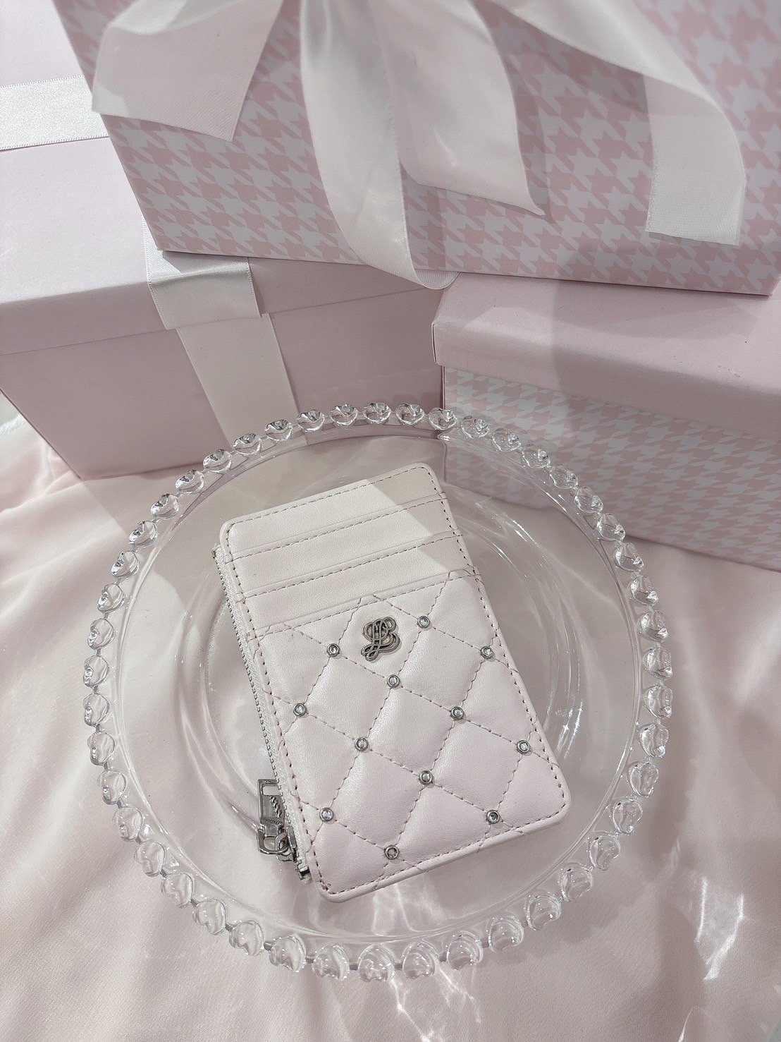 キルティングビジューフラグメントケース | LARME de LAPIN