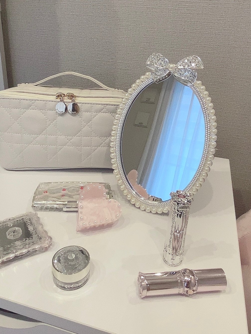 【タグ付】LIZLISA 姫ミラー　手鏡　パール　リボン　ストーン タグ付】LIZLISA 姫ミラー 手鏡 パール リボン ストーン