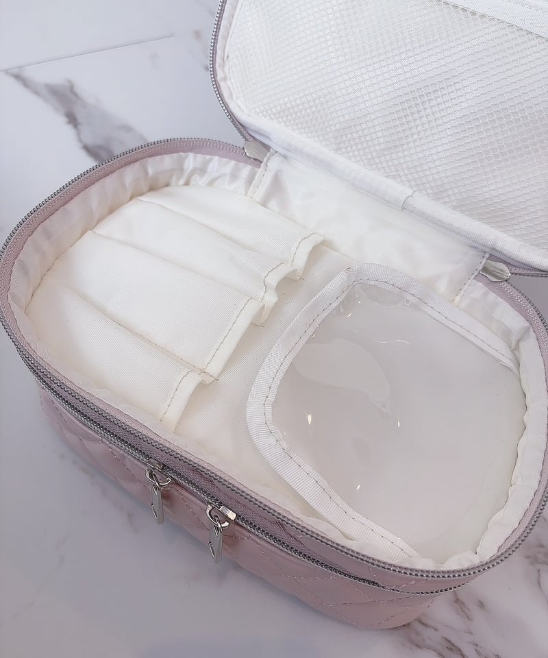 キルティングロゴポーチ | LARME de LAPIN（ラルムドラパン）