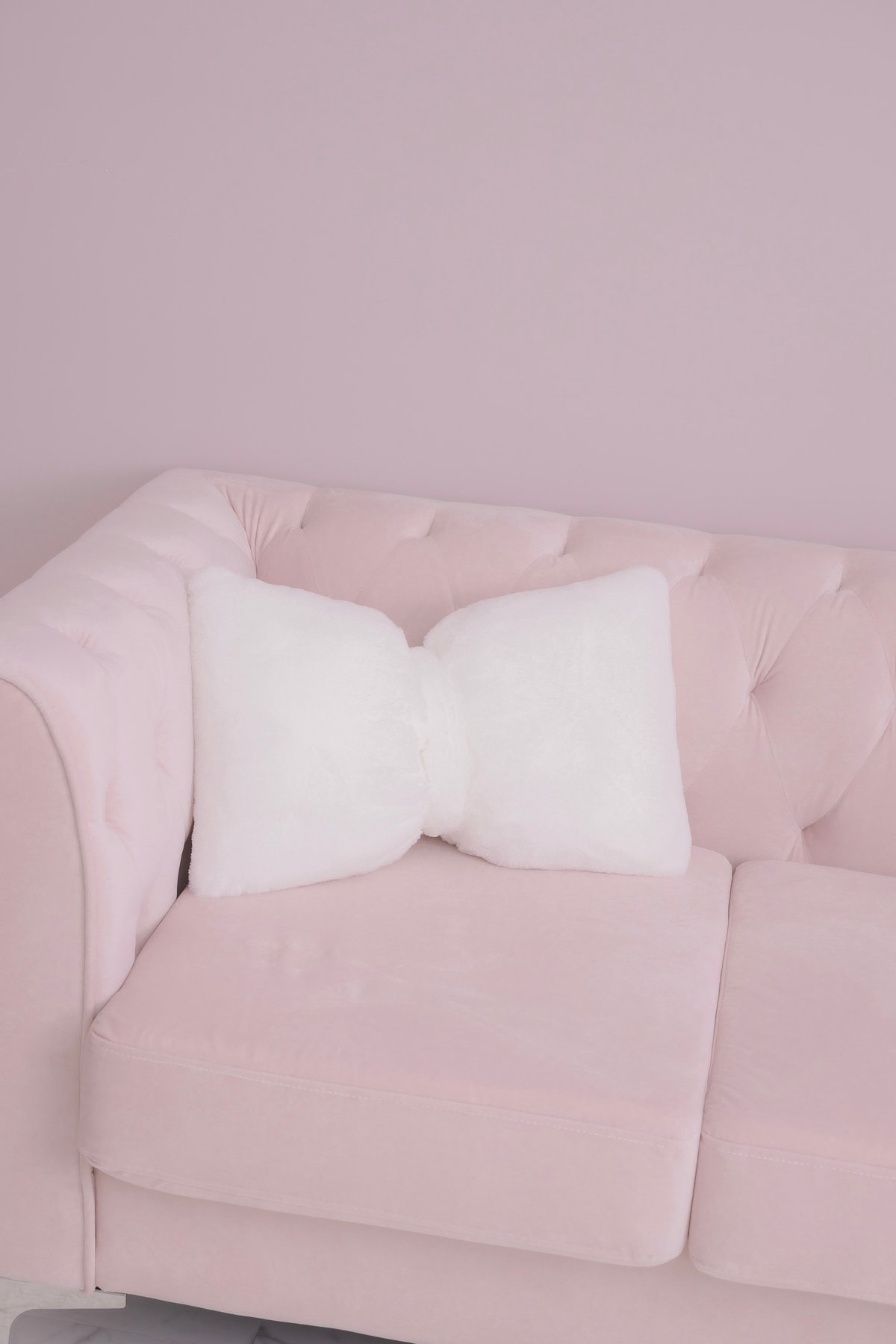 amitie アミティエ ハート型クッション　リボンモチーフ 名入れ刺繍】レースハートクッション｜ベビー服・新生児服の通販 Amber