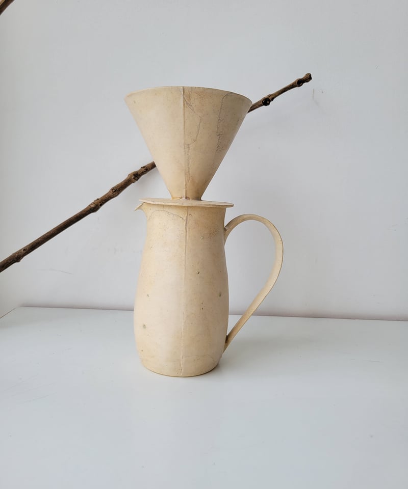 オノエコウタ ピッチャー ベージュ | M a t o ,,t o o l s