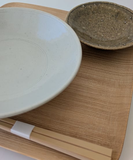 立花嶺　白　線文皿