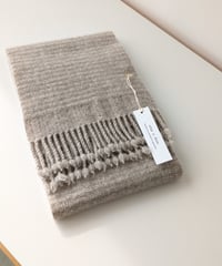 寺田靖子　woolマフラー　gray beige 無染色ウール