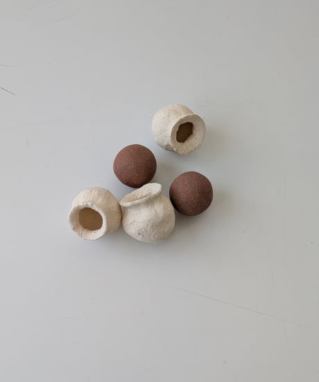 三浦麻衣　小さな作品　こつぼ　ボール