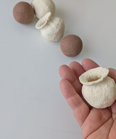 三浦麻衣　小さな作品　こつぼ　ボール